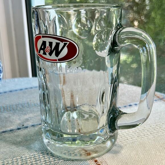 Vintage A&W Root Beer Glass Mug – 5.75” Tall All American Food Logo Stein - Picture 7 of 9